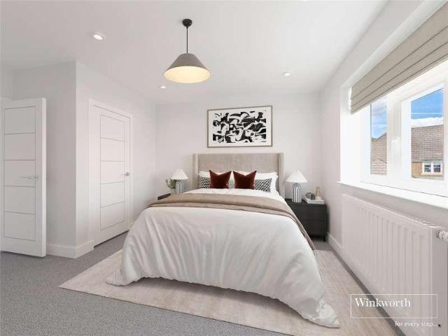 4 bed house for sale