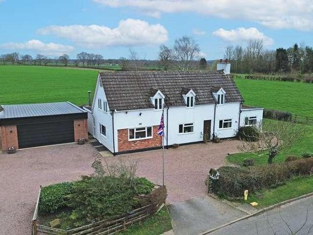 4 bed house for sale