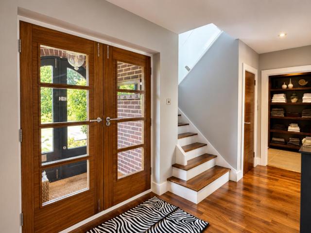 4 bed house for sale