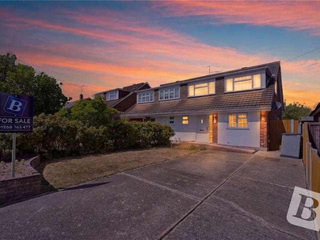 4 bed house for sale