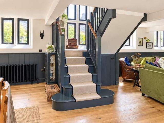 4 bed house for sale