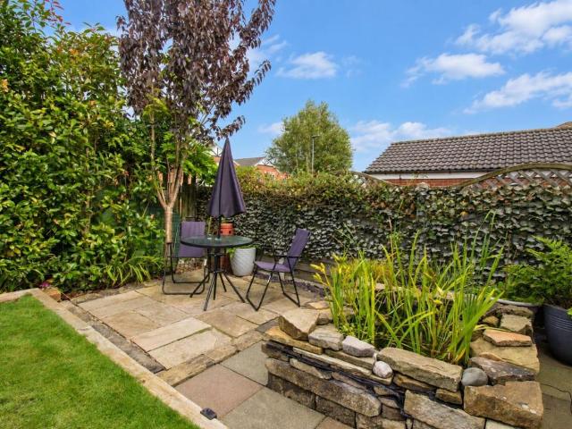 4 bed house for sale