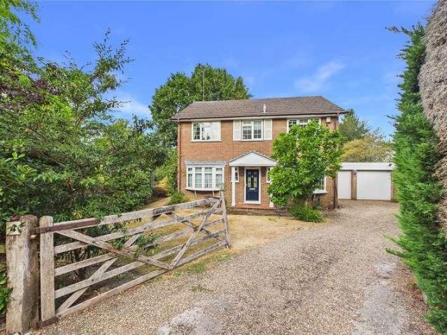 4 bed house for sale
