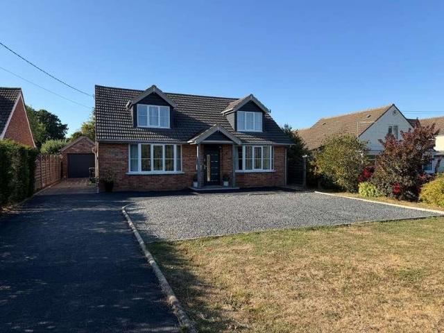4 bed house for sale