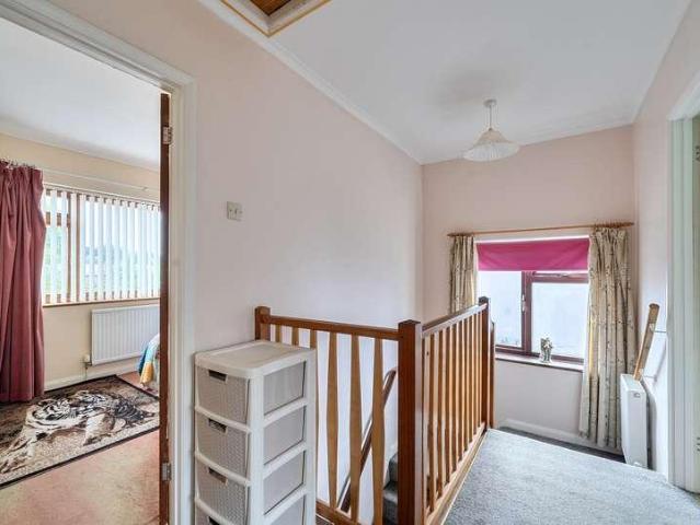 4 bed house for sale