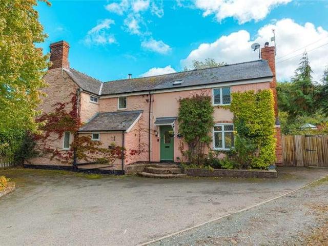 4 bed house for sale
