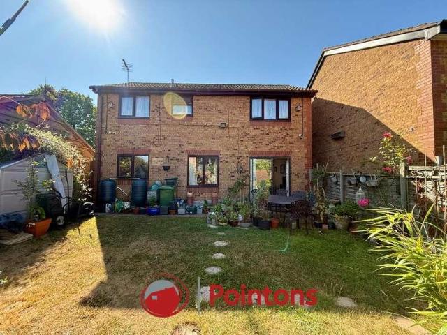 4 bed house for sale