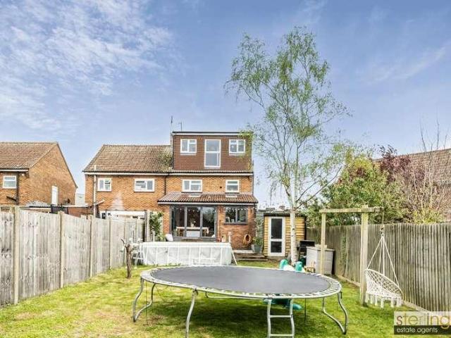 4 bed house for sale