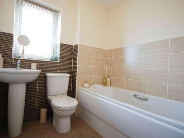 4 bed house for sale