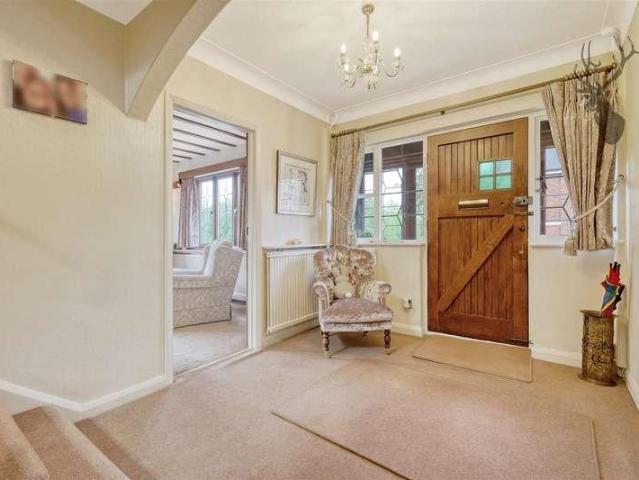 4 bed house for sale