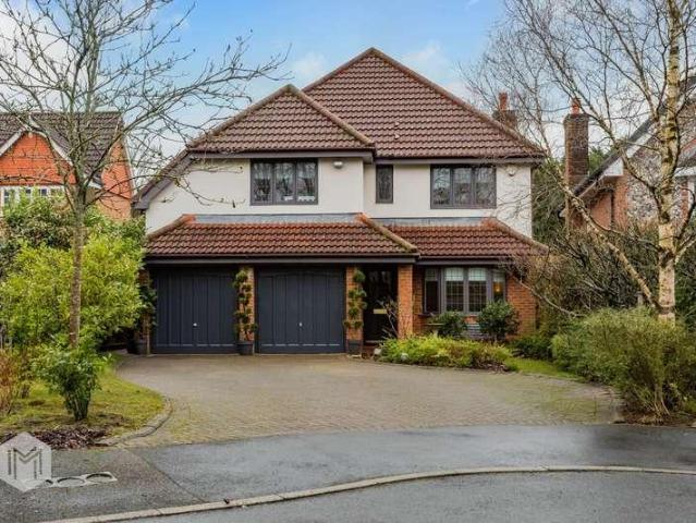 4 bed house for sale