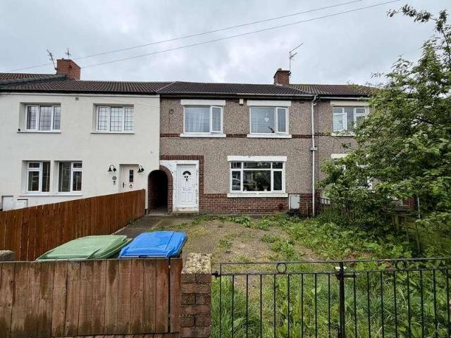 4 bed house for sale