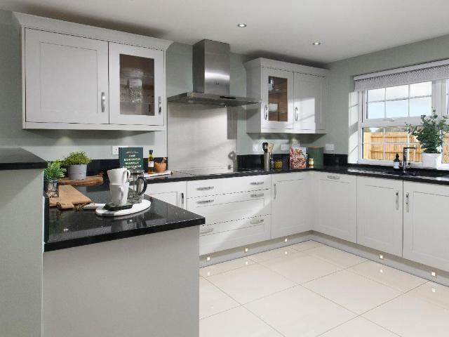4 bed house for sale