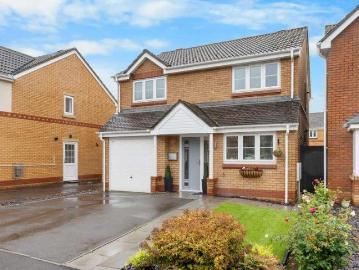 4 bed house for sale