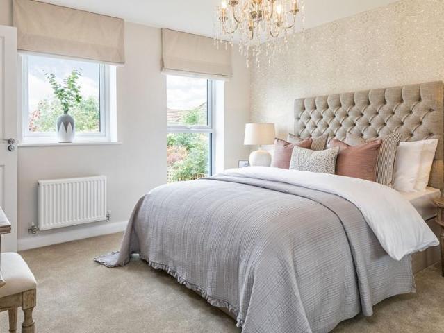 4 bed house for sale