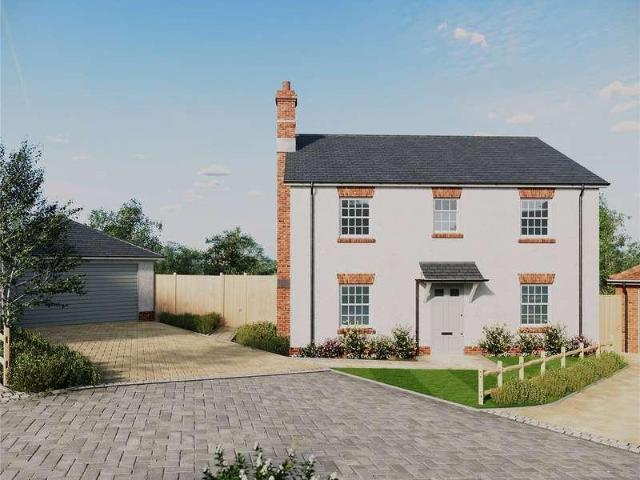 4 bed house for sale