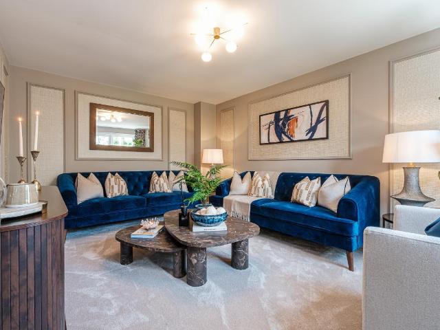 4 bed house for sale