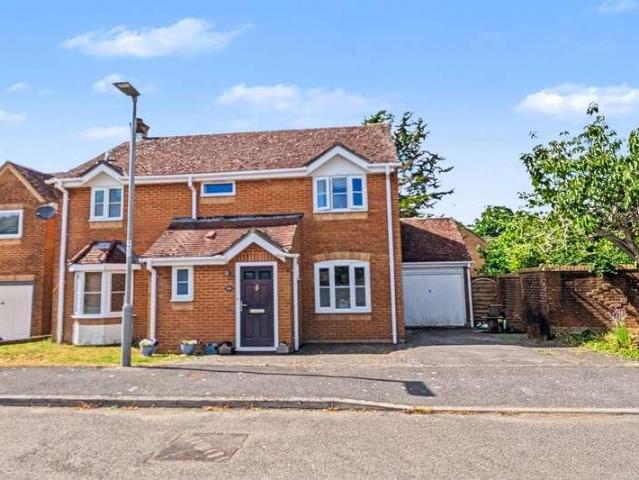 4 bed house for sale