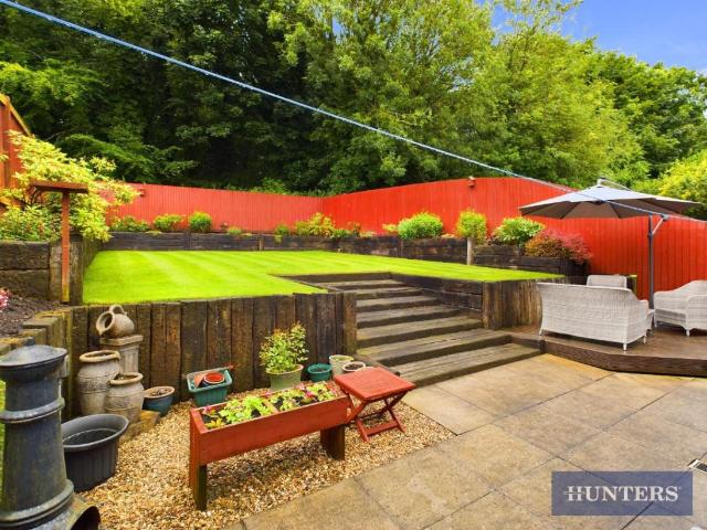 4 bed house for sale
