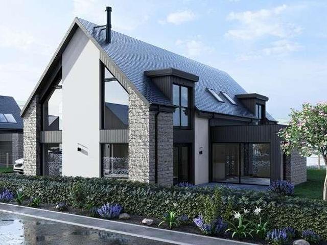 4 bed house for sale