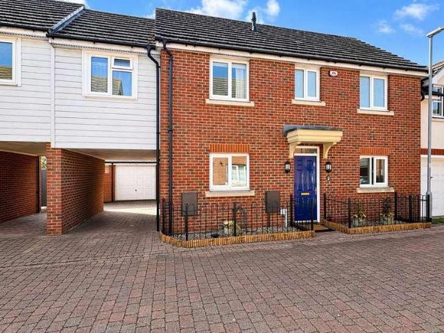 4 bed house for sale