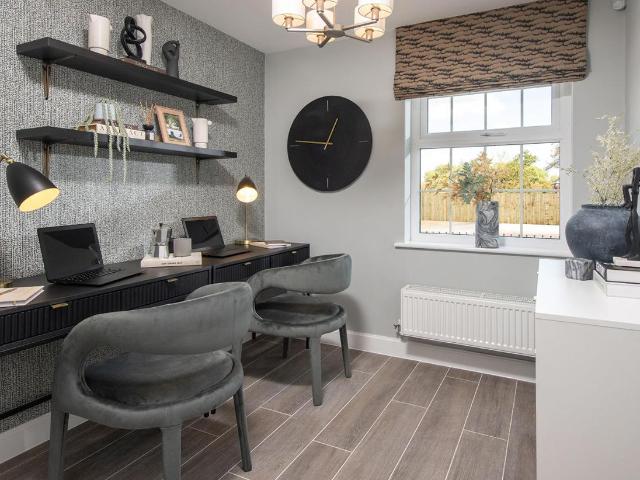 4 bed house for sale