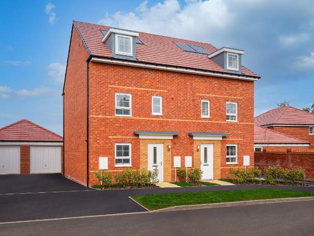 4 bed house for sale