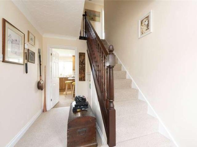 4 bed house for sale