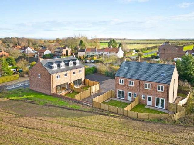 4 bed house for sale
