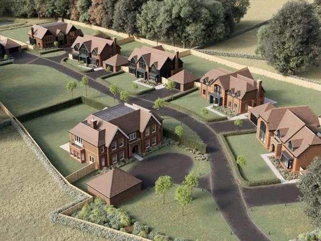 4 bed house for sale
