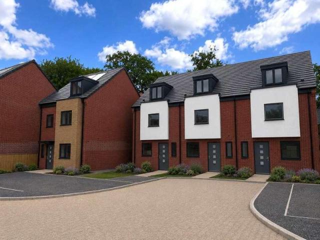 4 bed house for sale