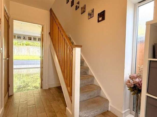 4 bed house for sale
