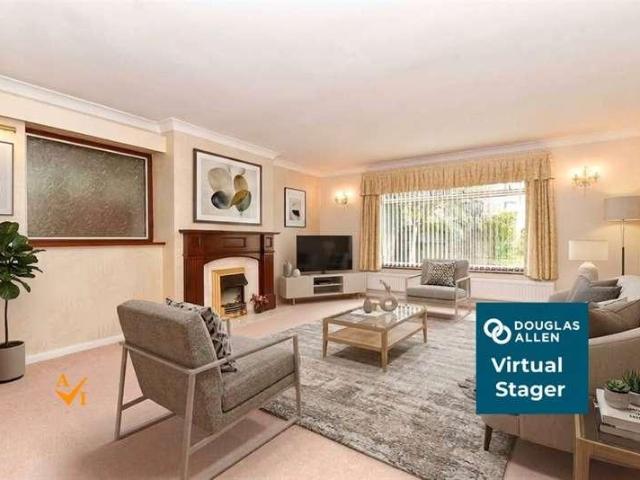 4 bed house for sale