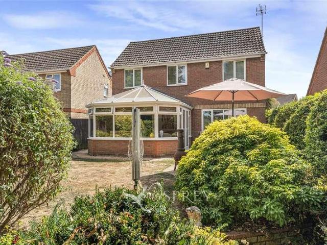 4 bed house for sale