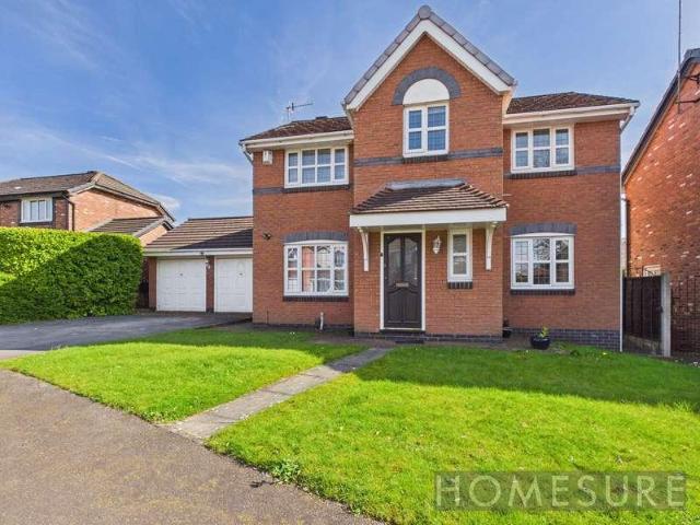 4 bed house for sale