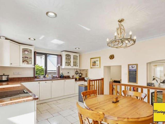 4 bed house for sale