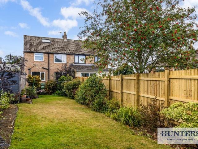 4 bed house for sale