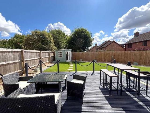 4 bed house for sale