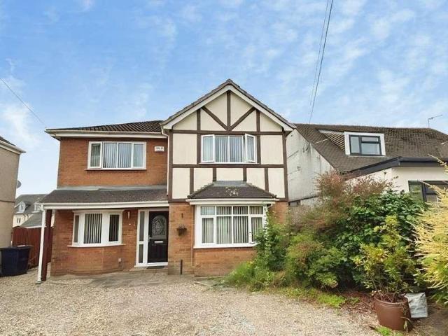 4 bed house for sale