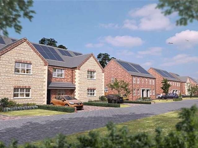 4 bed house for sale
