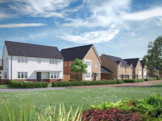 4 bed house for sale