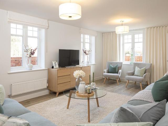 4 bed house for sale