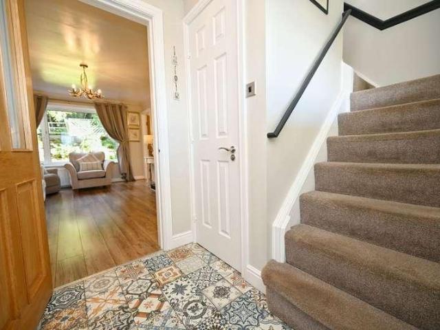 4 bed house for sale
