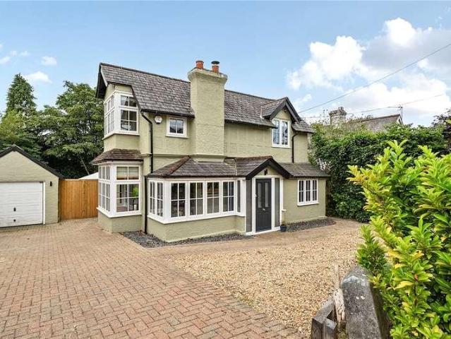 4 bed house for sale