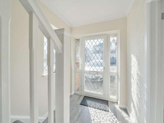 4 bed house for sale