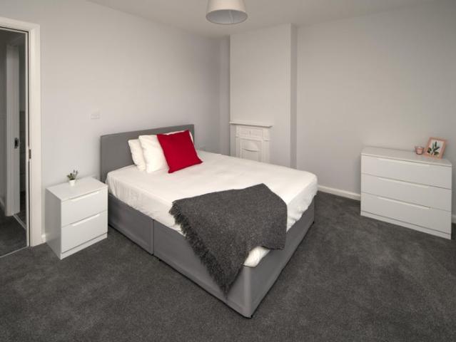 4 Bed Immaculate & Ready to Move In Kingswood