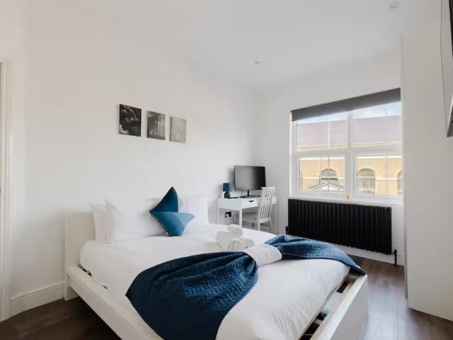 4 Bed in Heart of Wandsworth