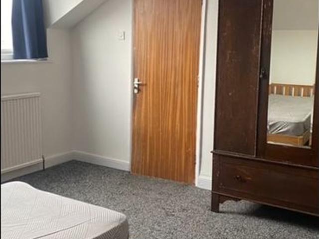 4 Bed Maisonette, Filey Street, S10
