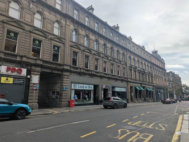 4 bed property to rent