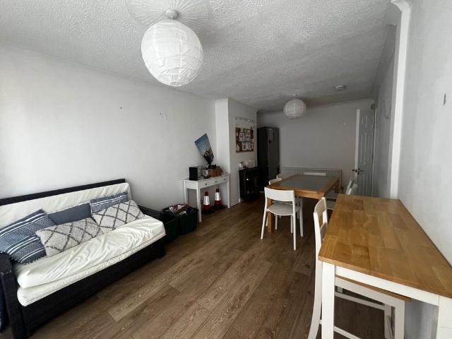 4 Bed Semi Detached House, Mackie Road, BS34